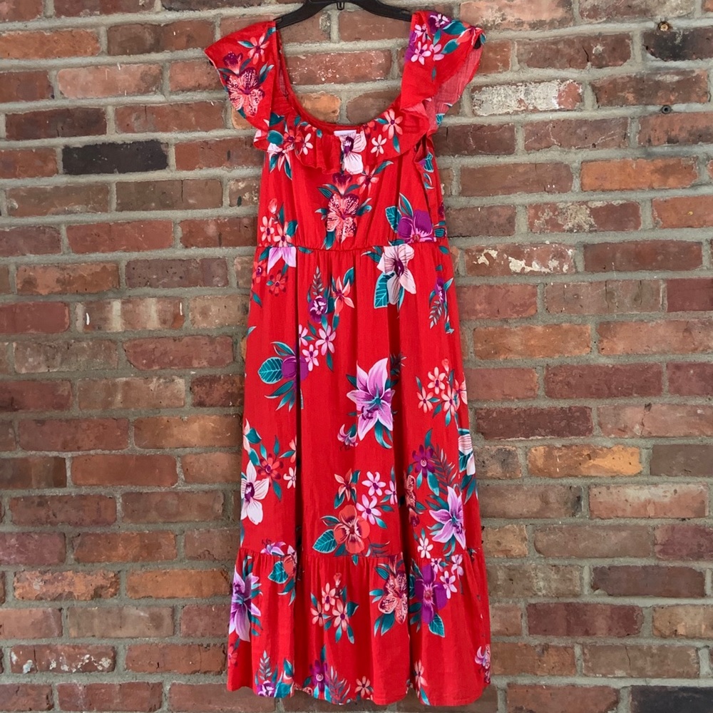 Women’s red spring floral dress Size M Old navy